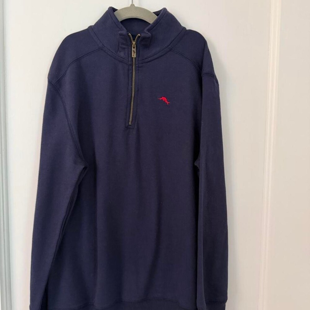 Tommy Bahama navy blue quarter zip sweatshirt in a youth L #quarterzip #preppy